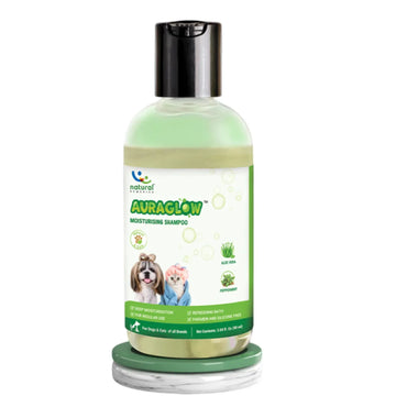 Natural Remedies Auraglow Moisturizing & Conditioning Shampoo for Dogs and Cats